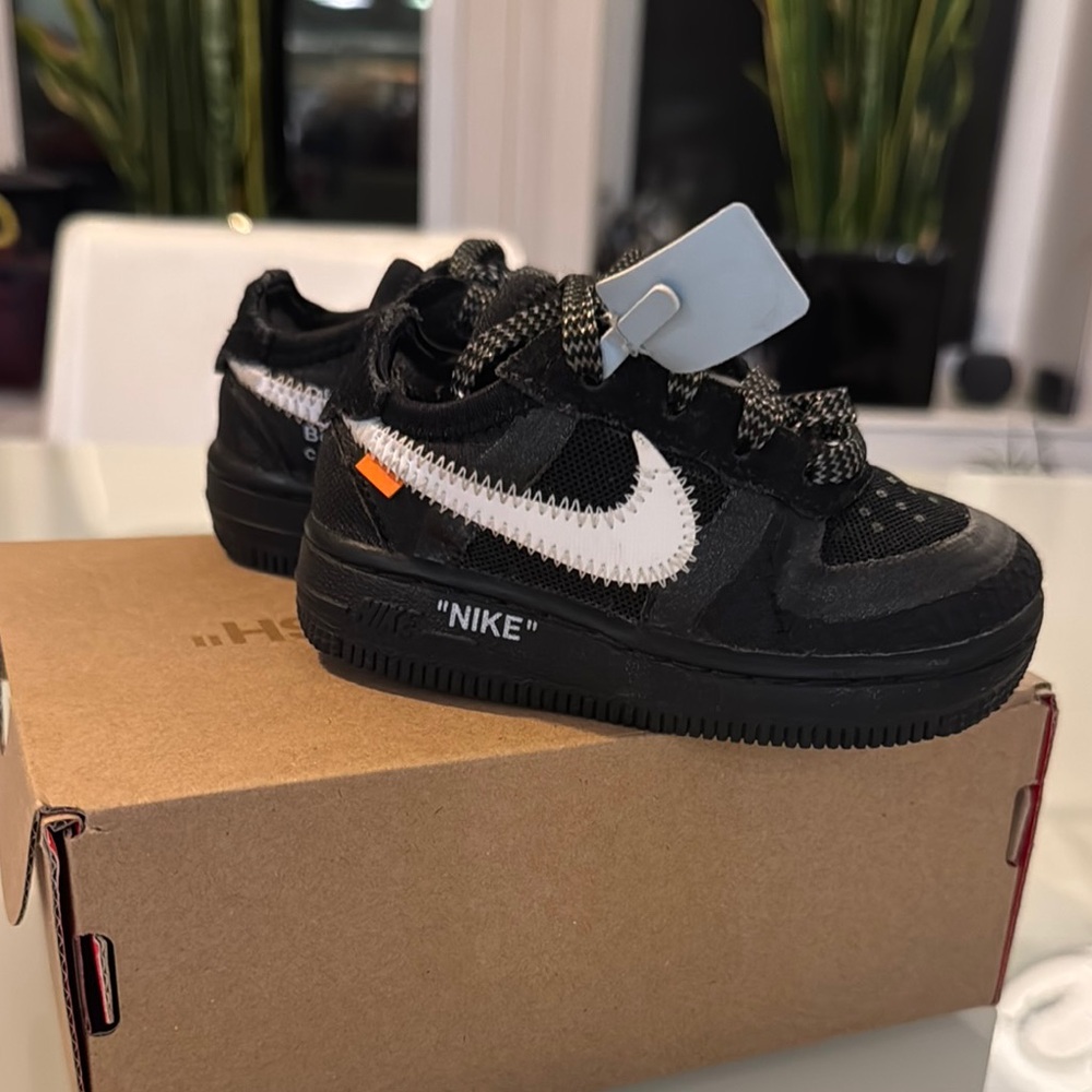 Off White x Nike Force 1 Toddler Sneakers - size 6c - Picture 4 of 7